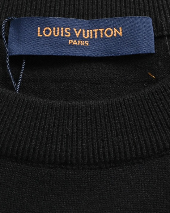  Louis Vuitto* 23FW Multielement Embroidered Knit Sweater