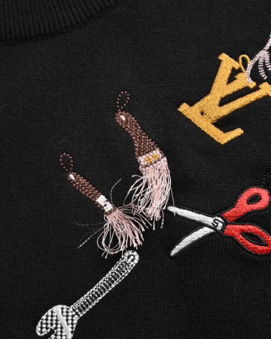  Louis Vuitto* 23FW Multielement Embroidered Knit Sweater